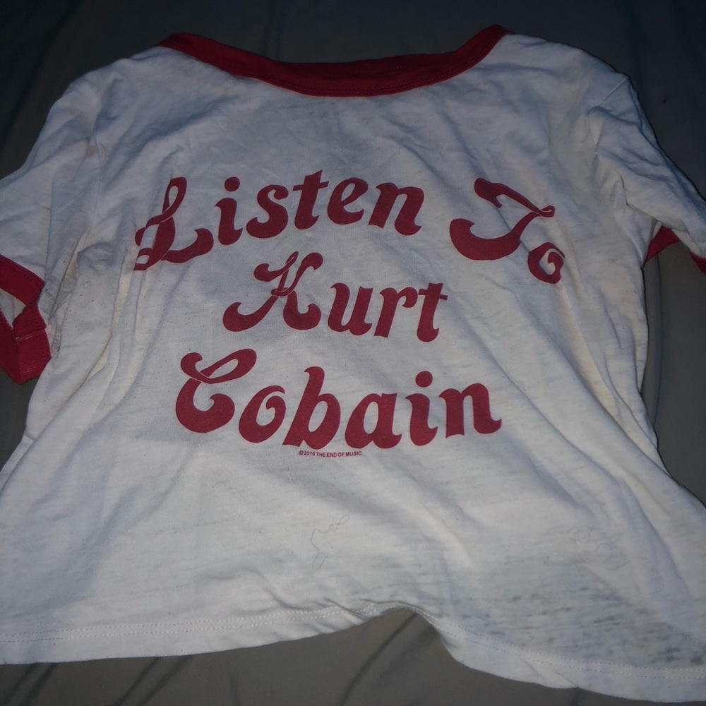 Cute Kurt Cobain crop top